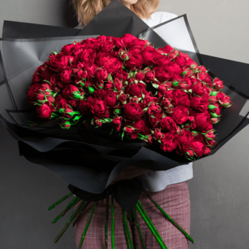 Red Spray Roses in Bouquet