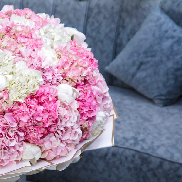 Heavenly Combination bouquet by Black Tulip Flowers