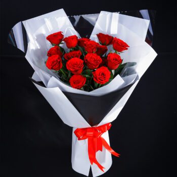 Lovely Red Bouquet by Black Tulip Flowers