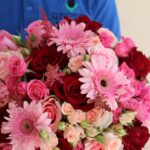 pink gerbera flowers bouquet 003-min