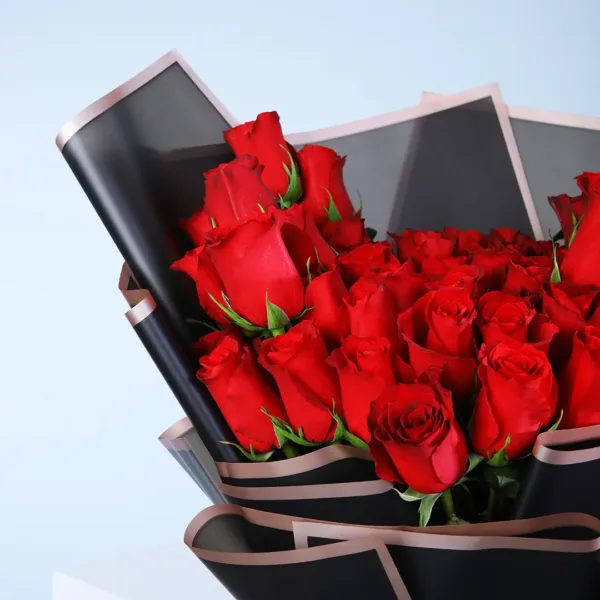 50 Red Roses Black Wrapped