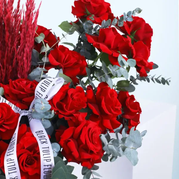 Full Bloom Red Roses Box Online delivery