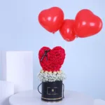 Box of Presenting Heart with Balloons2