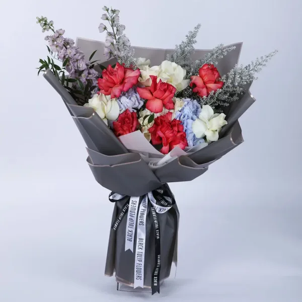 Classic-Combination-1 Classic Combination Bouquet Online delivery in qatar