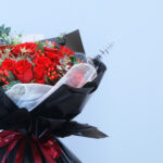 Red Hot Bouquet of Roses-02
