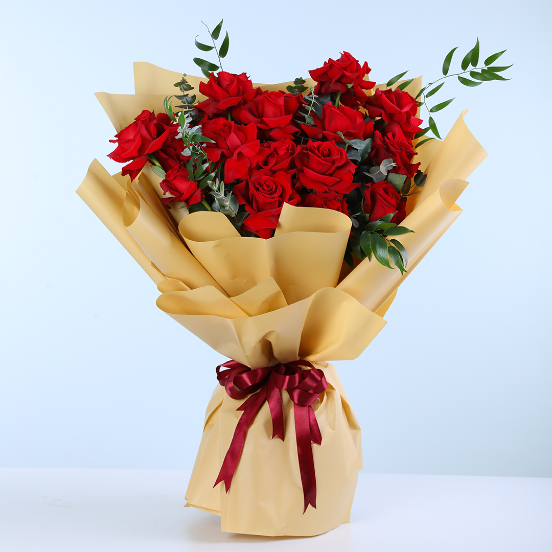 15 Ribbon Roses Red Rose Love Bouquet | 15 Red Roses