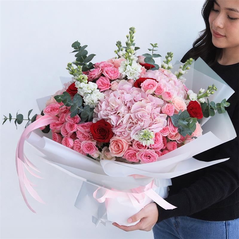 Classic Sweet Harmony Flowers