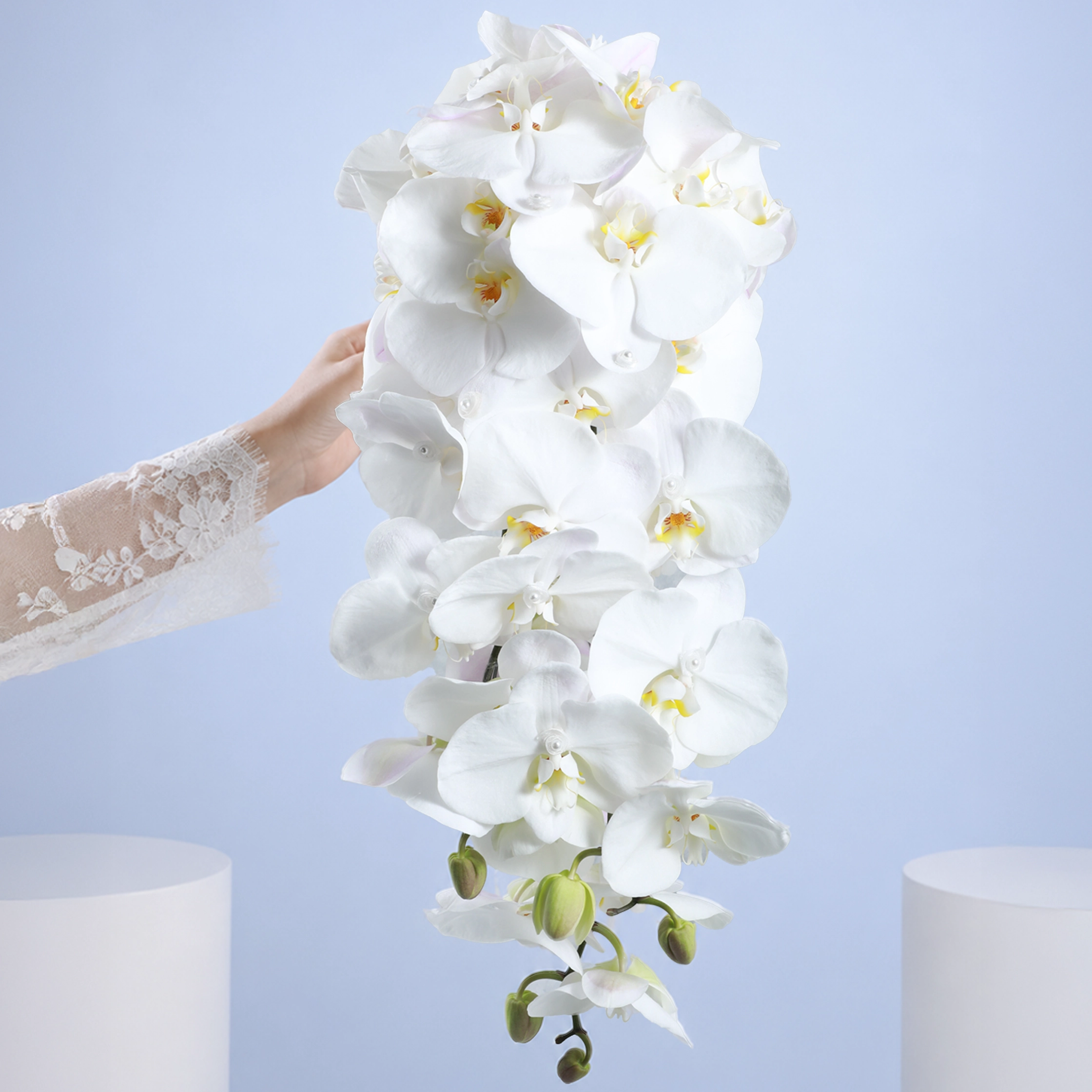 Classic Ivory Wedding Blooms