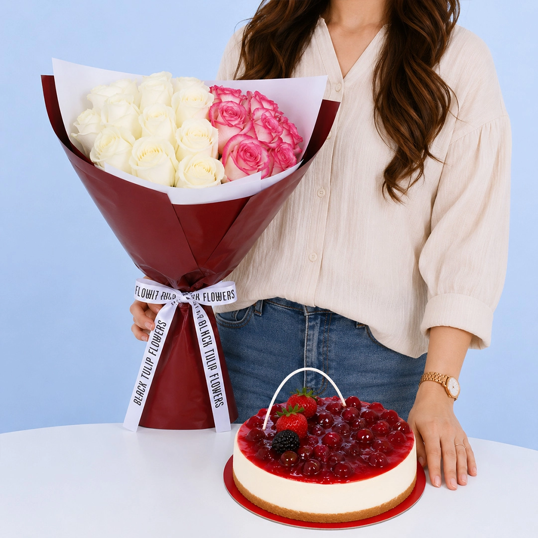 Rose Bouquet with Strawberry Cheesecake